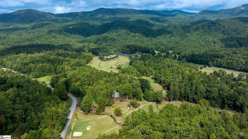 2111 Moorefield Memorial Highway, Pickens, SC 29671, Pickens, South Carolina, United States. - Photo 23