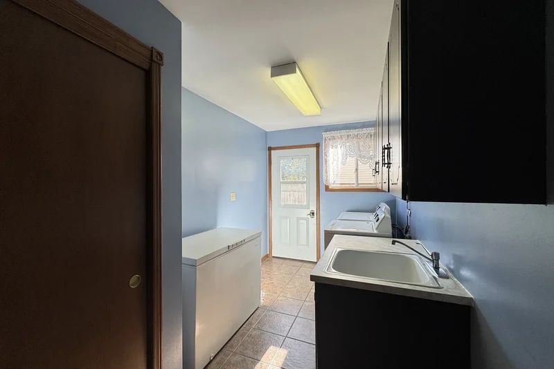 10 Bullocks Corners, St. Catharines, ON L2M 6W8, St. Catharines, Ontario, Canada. - Photo 18