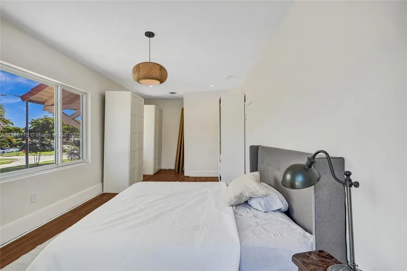 1731 NE 171st St, North Miami Beach, FL 33162, North Miami Beach, FL, United States. - Photo 38