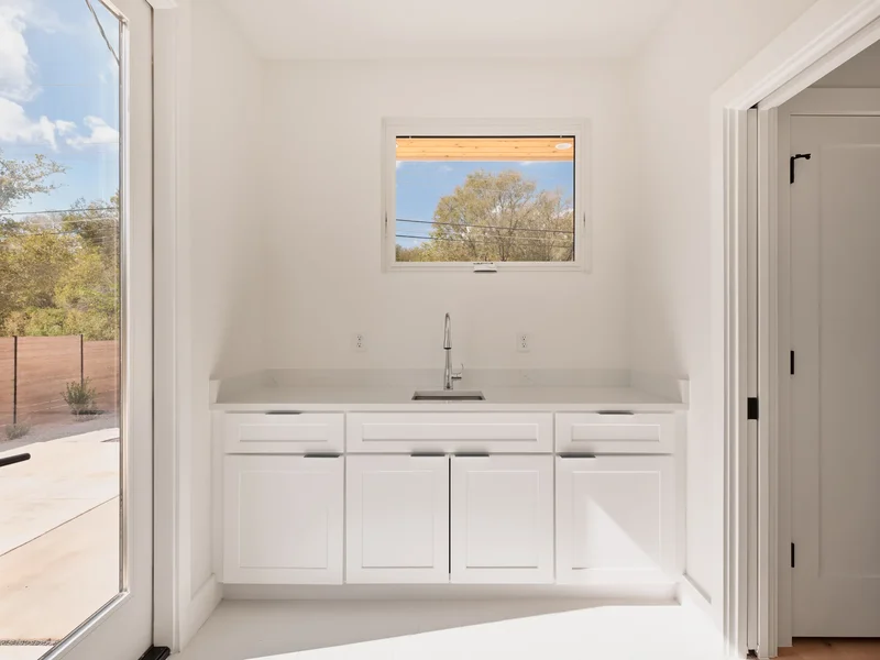 1215 Fort Branch Boulevard #1 , Austin, TX 78721, Austin, Texas, United States. - Photo 47