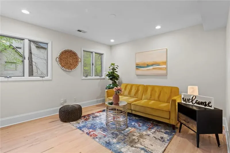 1890 Spalding Drive, Atlanta, GA 30350, Atlanta, Georgia, United States. - Photo 18