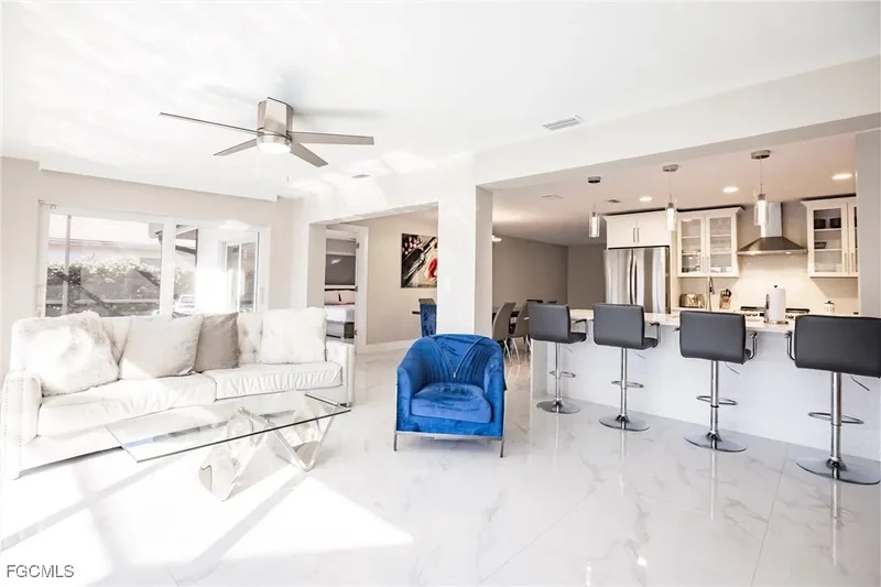 1936 Palaco Grande Parkway, Cape Coral, FL 33904, Cape Coral, Florida, United States. - Photo 23