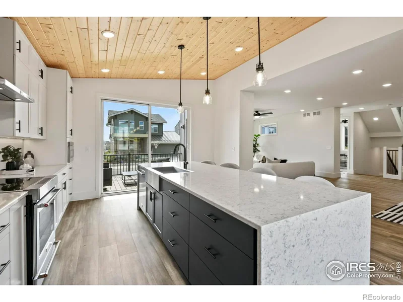 955 Arapahoe Circle, Lafayette, Colorado, United States. - Photo 17