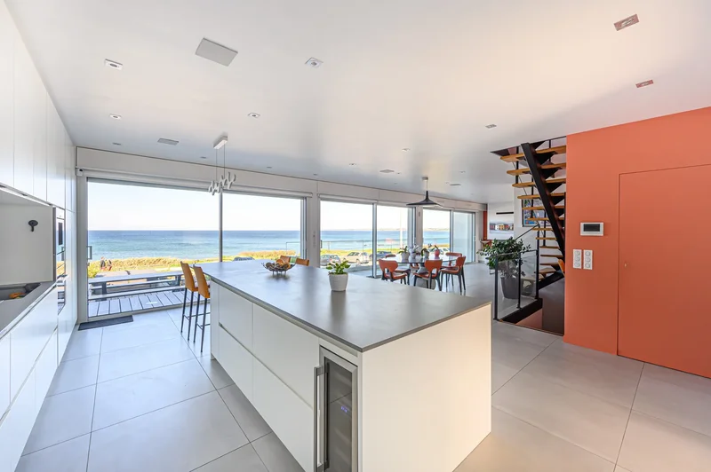Your Seaside Dream Comes True! Discover This Beautiful Contemporary Villa Ideal…
