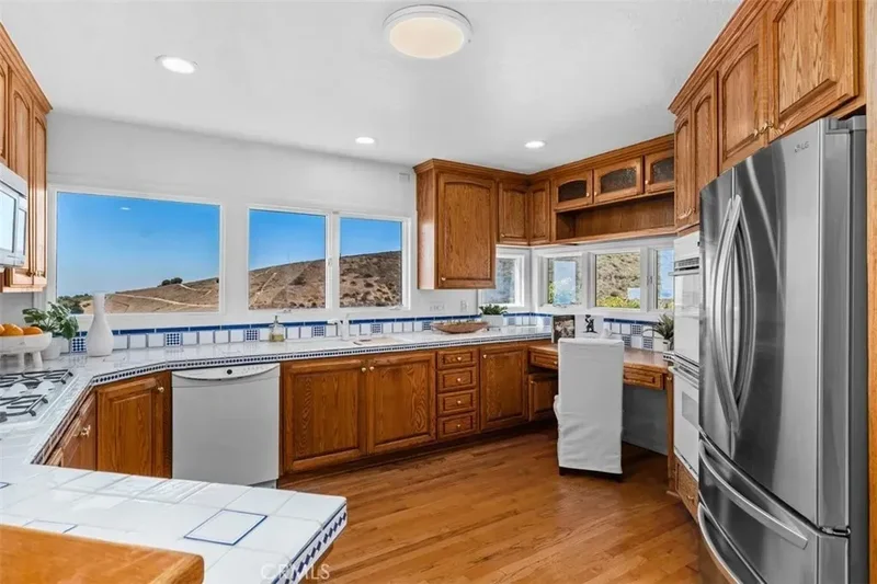 22691 Allview Terrace, Laguna Beach, California, United States. - Photo 15