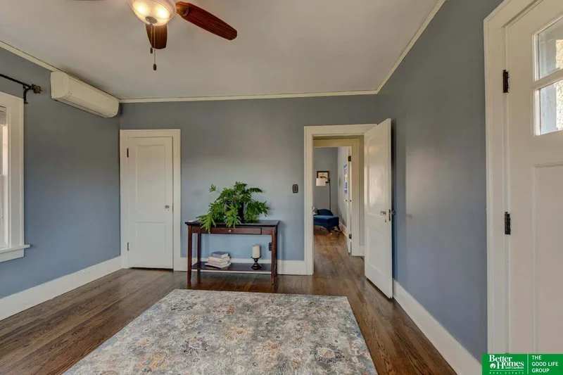 101 N 54 Street, Omaha, NE 68132, Omaha, Nebraska, United States. - Photo 36