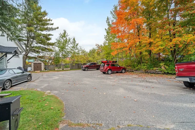84 Hiram Street, Bracebridge, Ontario, Canada. - Photo 11