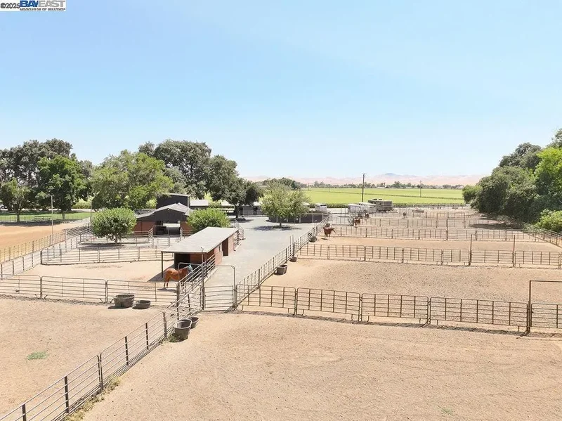 3335 Kellogg Creek Rd, Byron, California, United States. - Photo 40