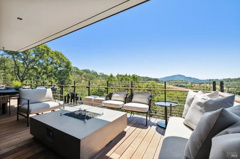 160 Woodlands Drive SE, Healdsburg, California, United States. - Photo 11