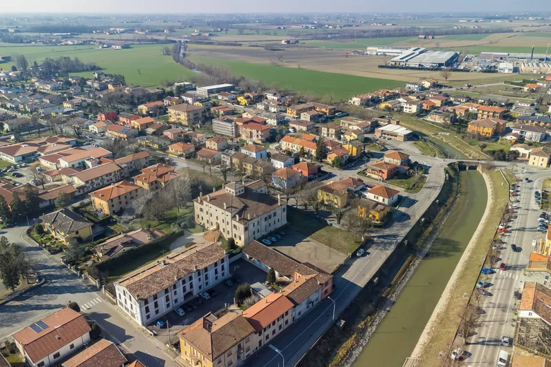Via Lisiade Pedroni 9, Gonzaga, Lombardy, Italy. - Photo 66