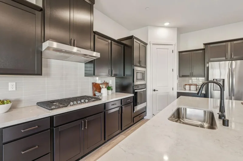 179 Luna Way, Hollister, California, United States. - Photo 18