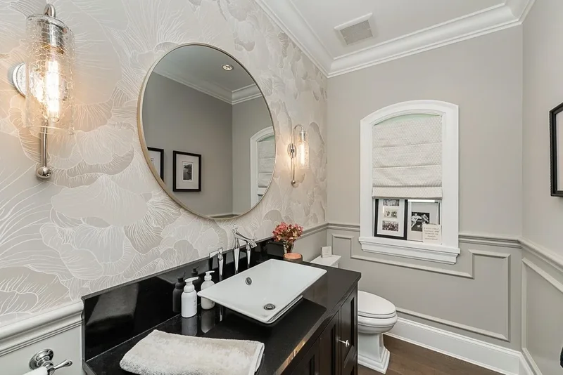 8032 Government Road, Burnaby, BC, V5A2E2, CANADA, Burnaby, British Columbia, Canada. - Photo 7
