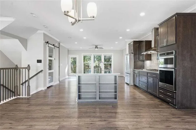 1017 Brandsford Street NW, Atlanta, Georgia, United States. - Photo 18