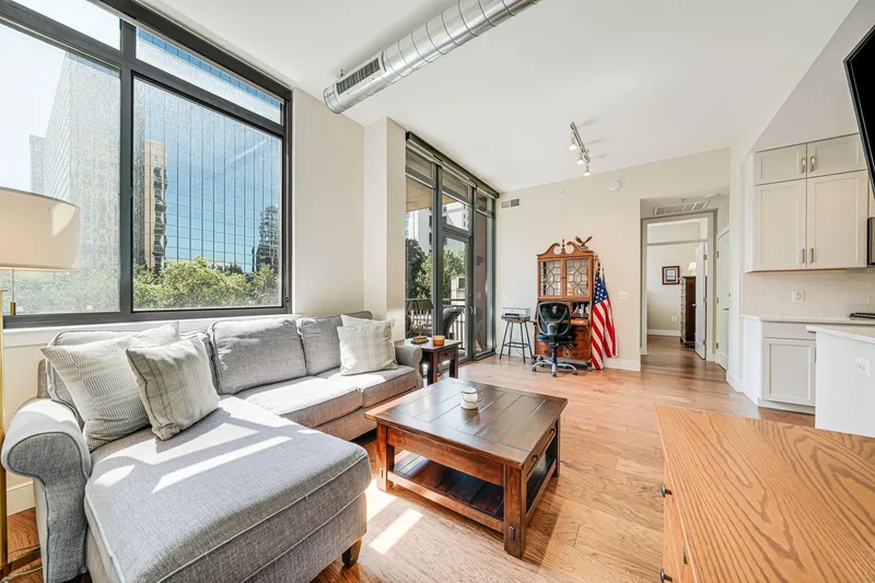2000 Clarendon Boulevard Unit# 307, Arlington, VA 22201, Arlington, Virginia, United States. - Photo 25