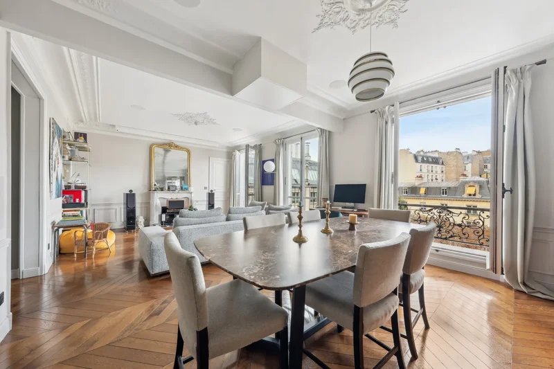 PARIS, J 75009, Paris, Île-de-France, France. - Photo 10