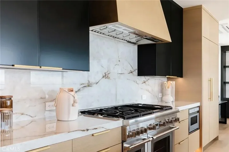 316 32nd Street, Manhattan Beach, California, United States. - Photo 19