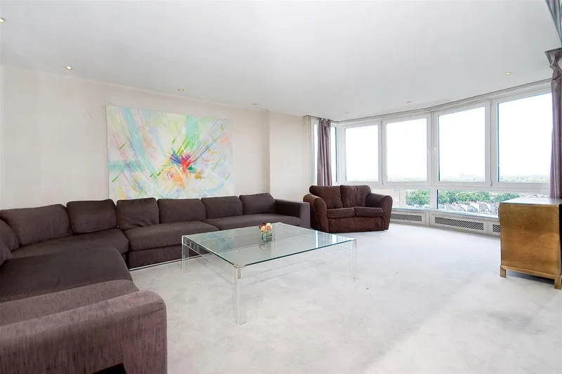 RAYNHAM, NORFOLK CRESCENT, London, England, United Kingdom. - Photo 8