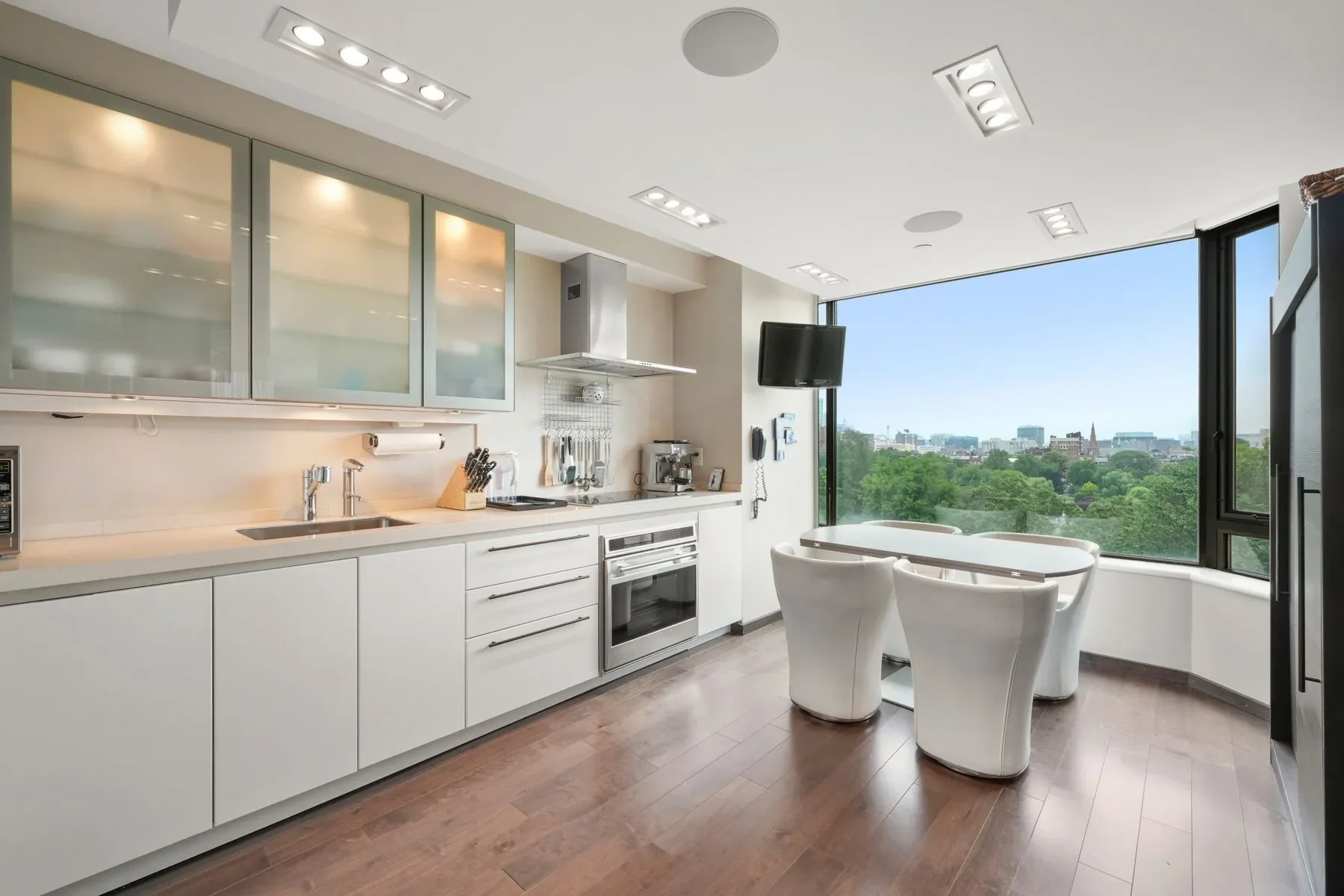 220 Boylston St Unit 9017, Boston, MA 02116, Boston, Massachusetts, United States. - Photo 9