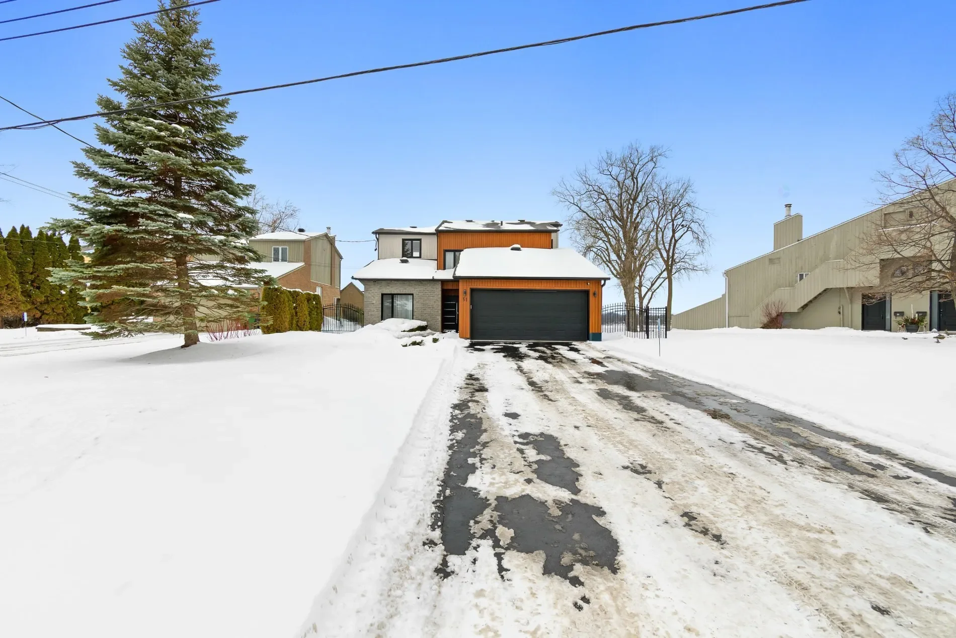 Exterior photo 9