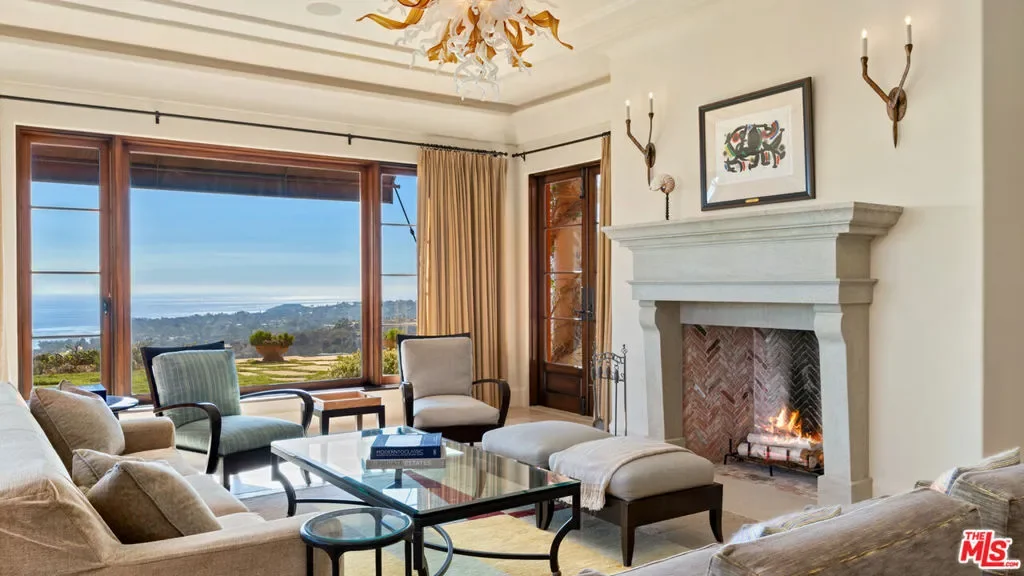 6093 Murphy Way, Malibu, California, United States. - Photo 6