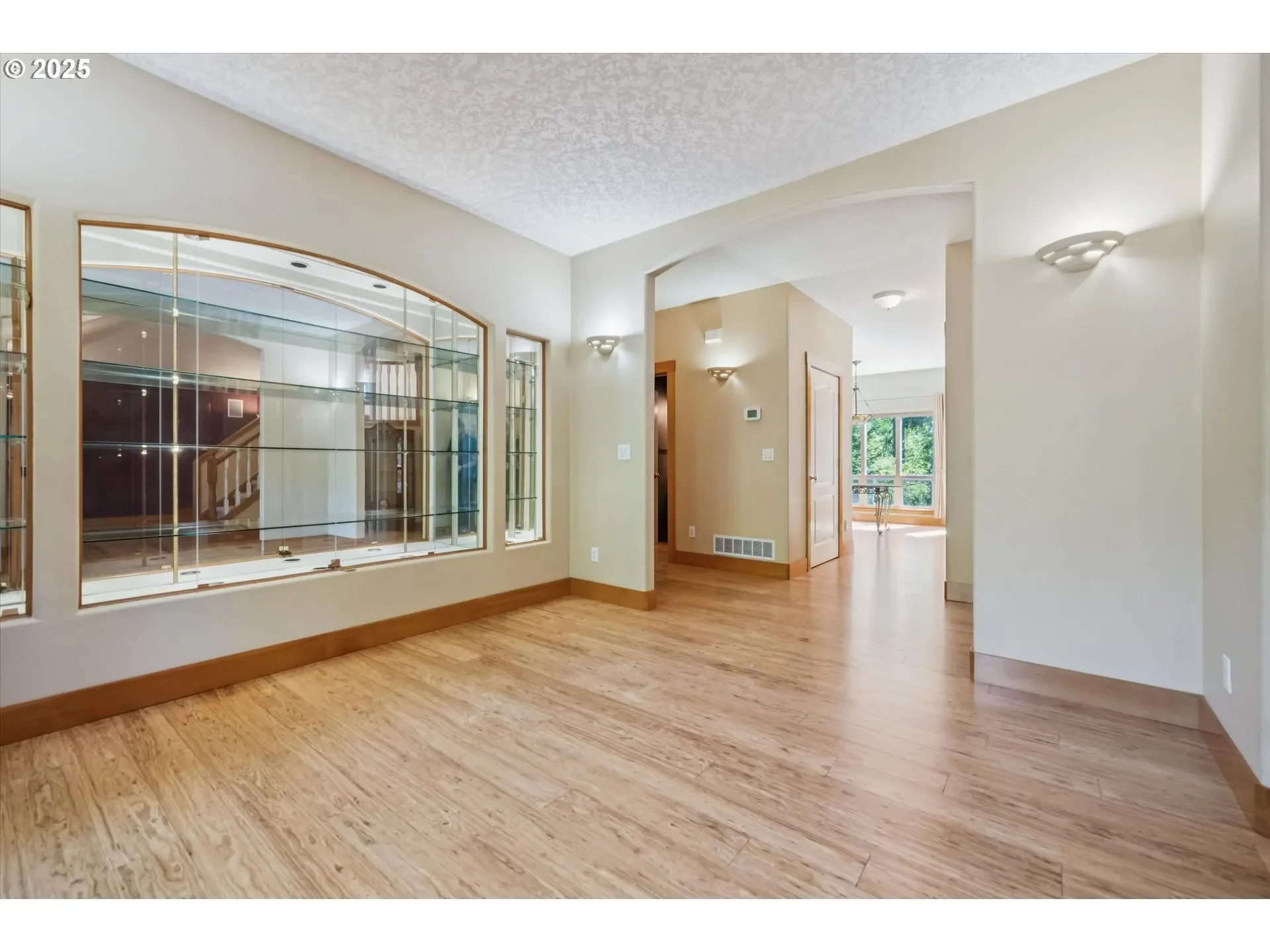 Gallery photo 5