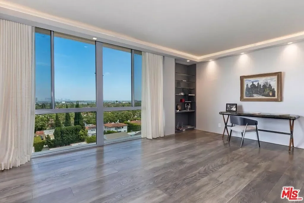 211 S Spalding Drive 603S, Beverly Hills, California, United States. - Photo 8