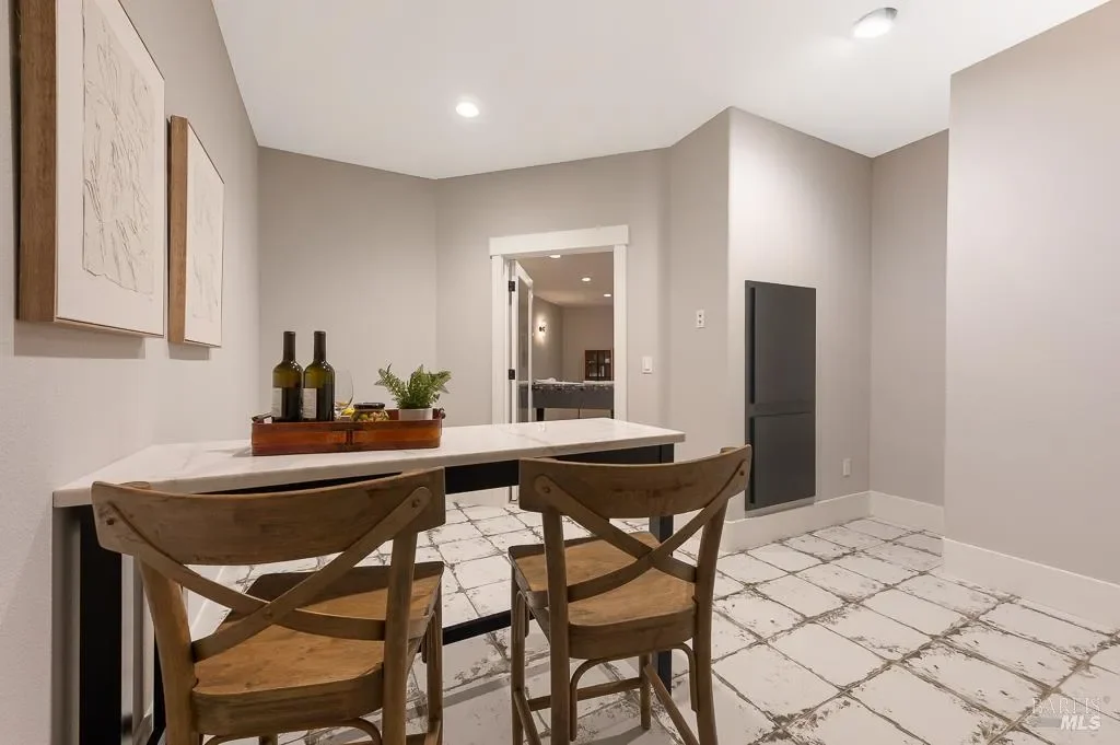 22 Oak Knoll Court, Petaluma, CA, 94952, USA, Petaluma, California, United States. - Photo 45