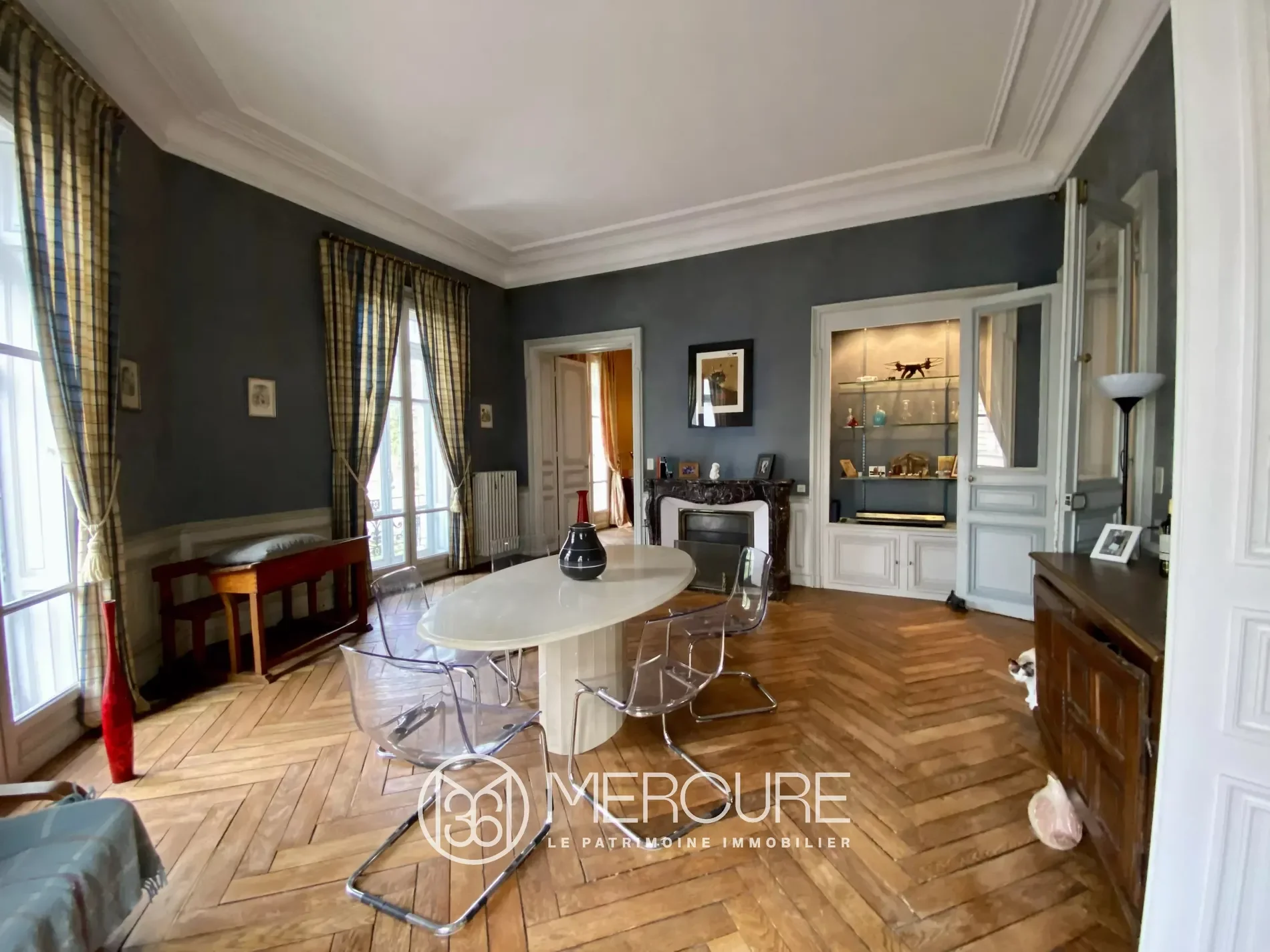 Gallery photo 8