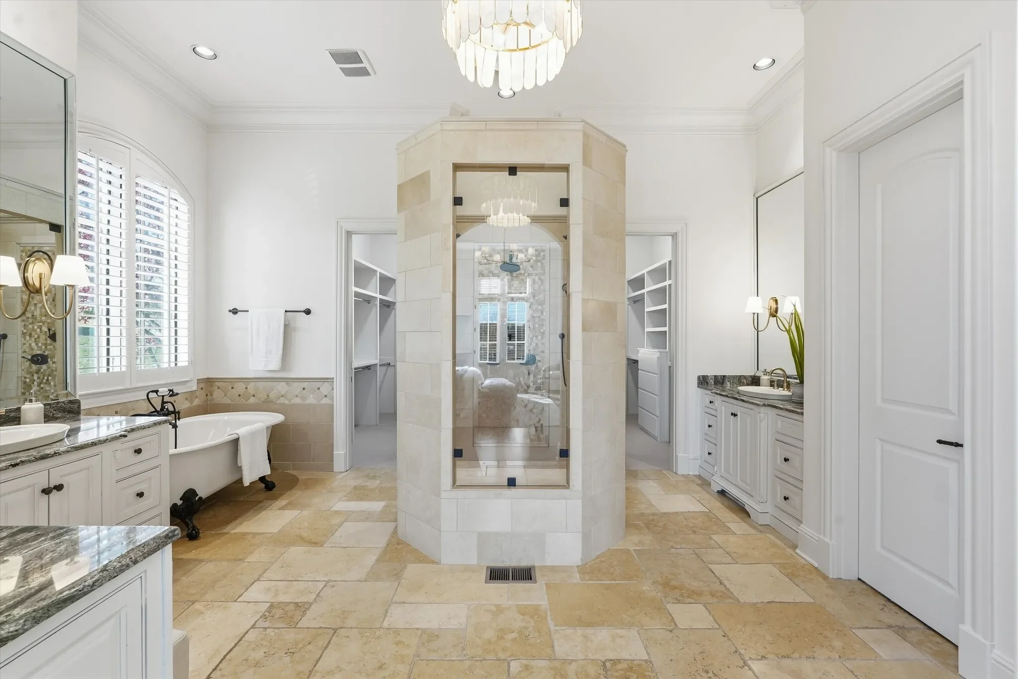 Gallery photo 2