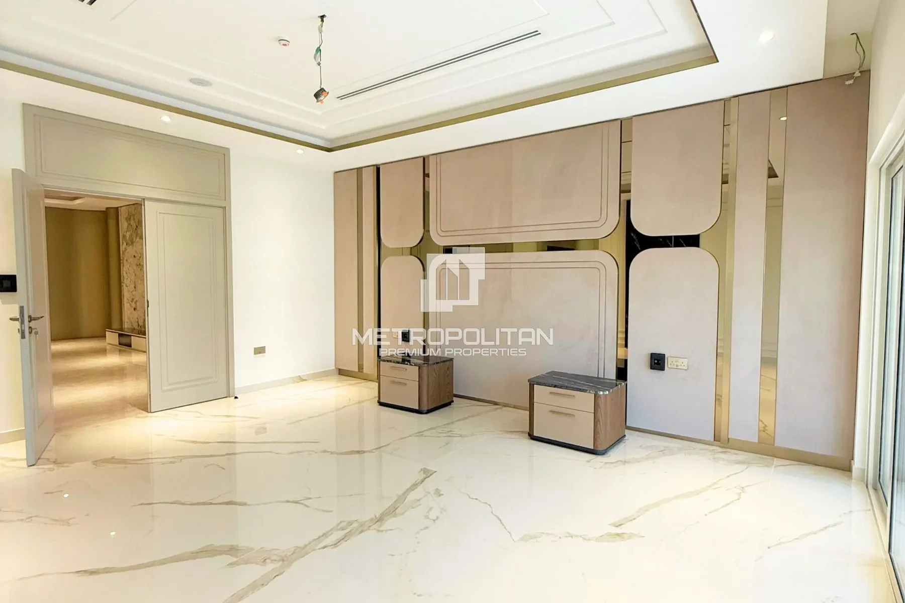 Gallery photo 4