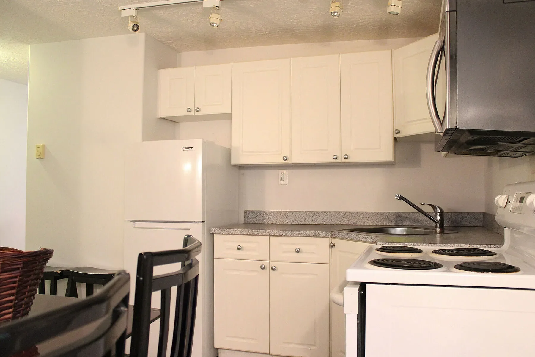 Gallery photo 3
