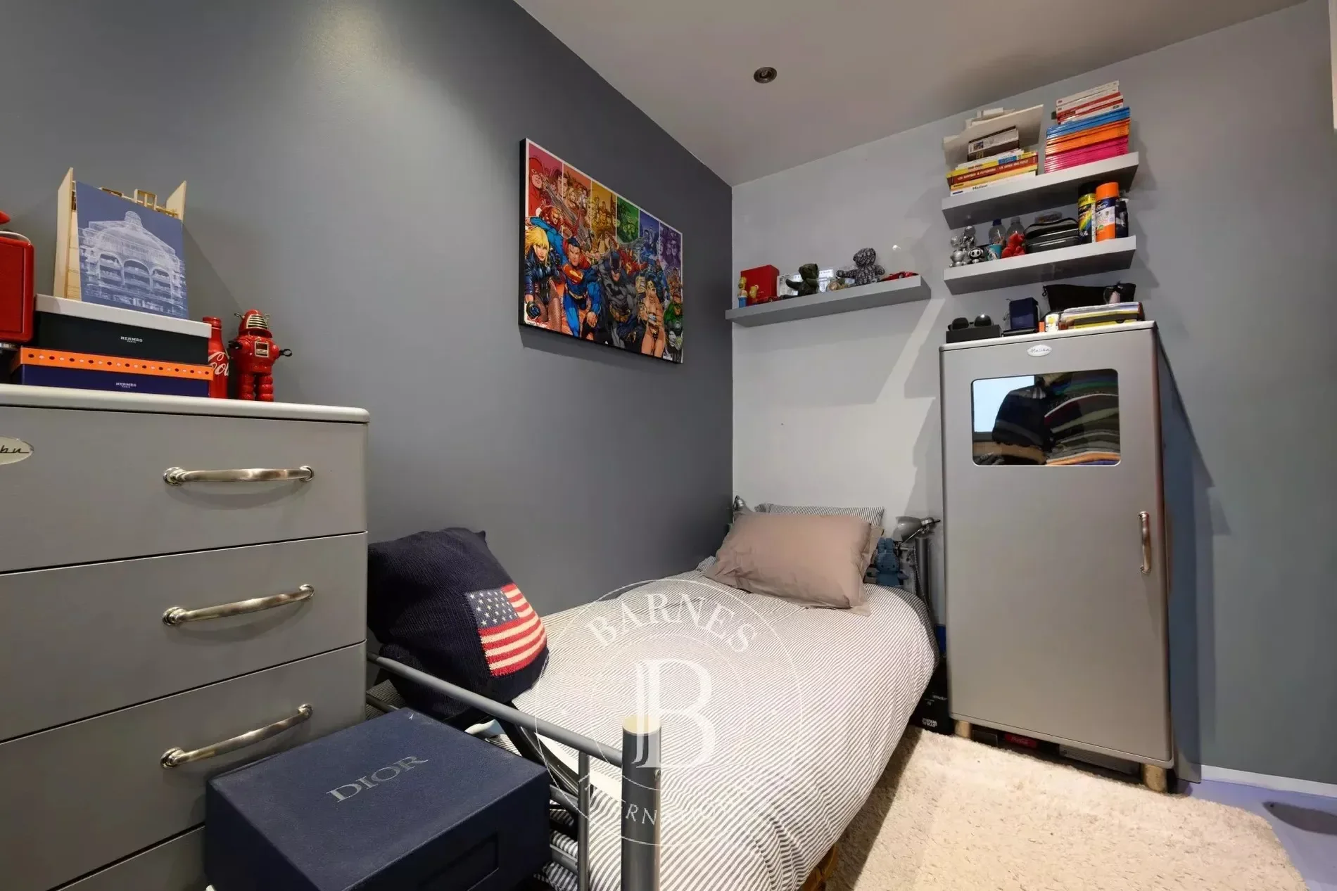 Gallery photo 12
