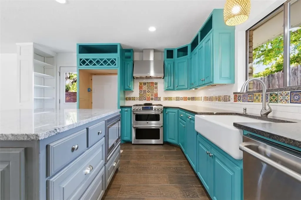 2201 Mistletoe Boulevard, Fort Worth, Texas, United States. - Photo 9