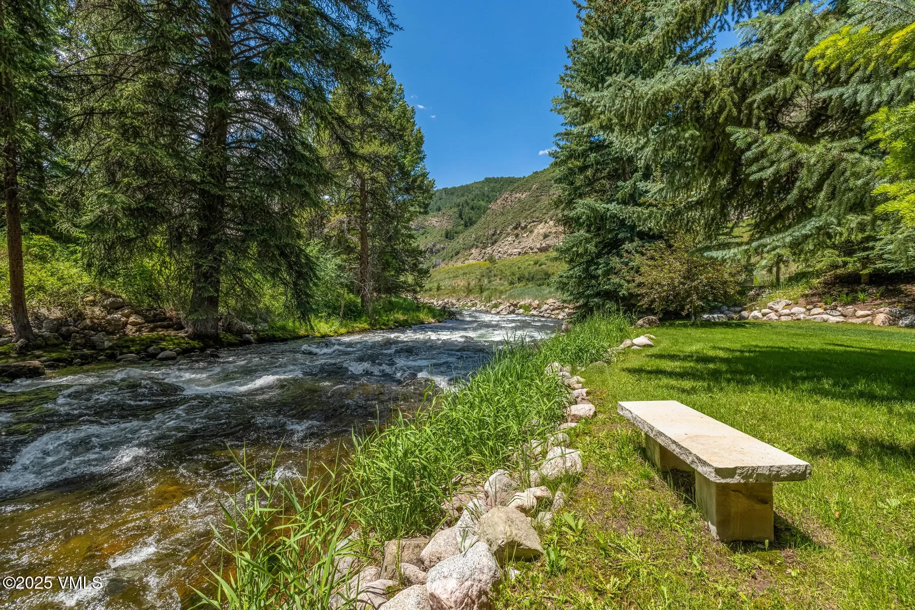 2764 S Frontage Road, Vail, Colorado, United States. - Photo 45