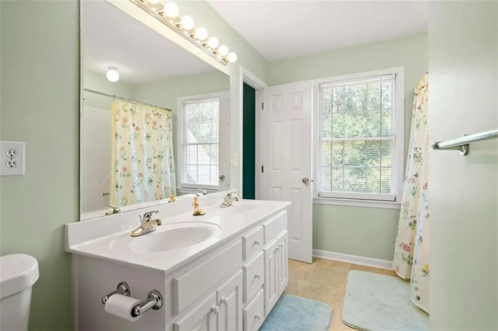 2287 Lake Ridge Terrace, Lawrenceville, Georgia, United States. - Photo 29