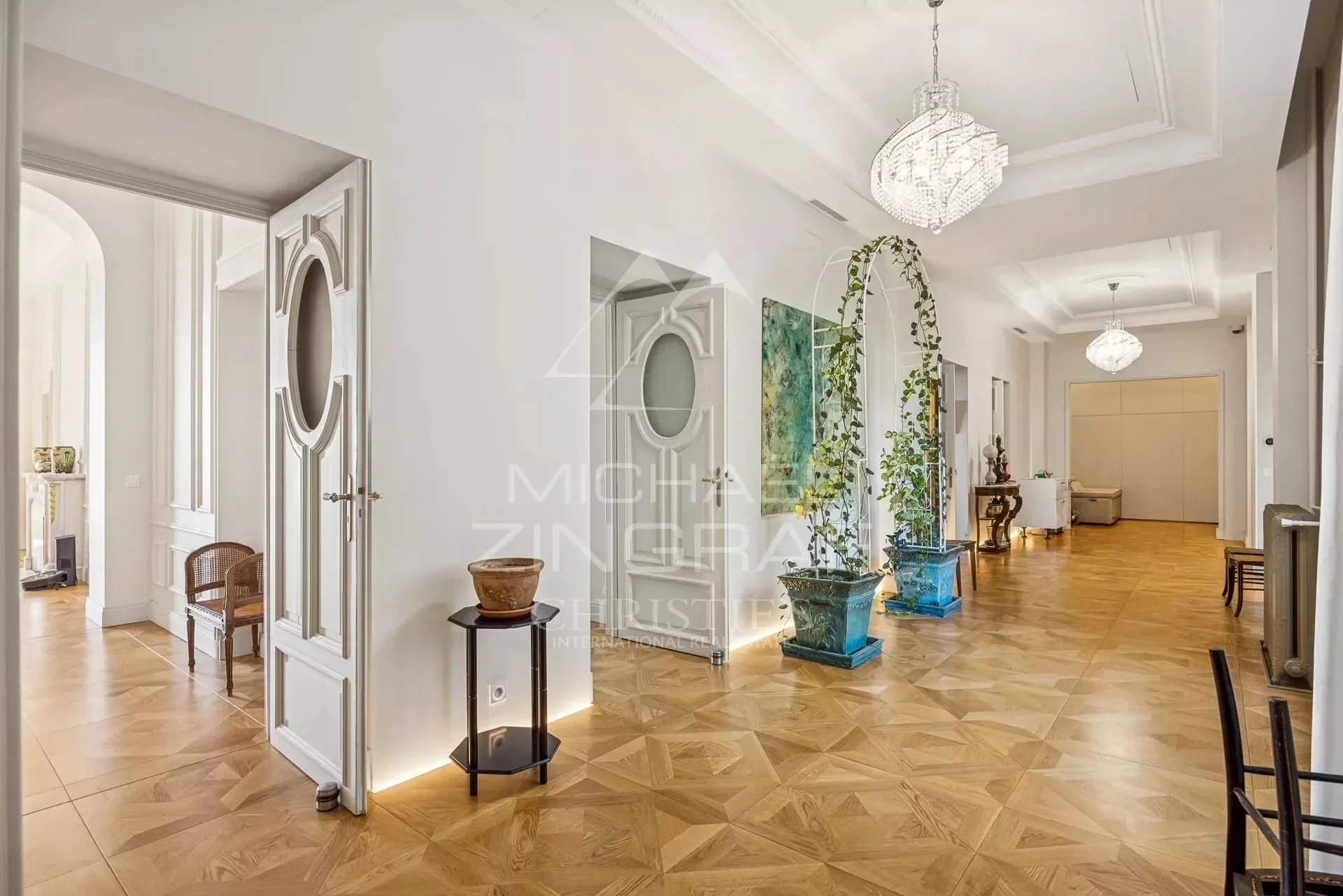 Gallery photo 7