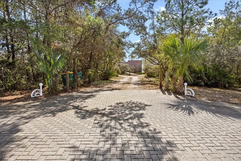221 Wynnehaven Beach Road, Mary Esther, FL 32569, Mary Esther, Florida, United States. - Photo 32