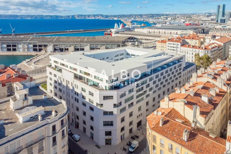 2-bd apartment in the new business district Joliette - Marseille 2nd
