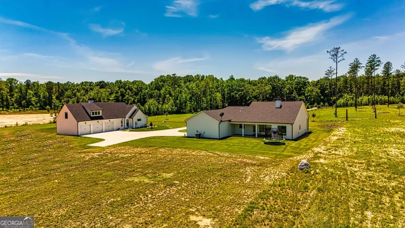 11084 Mount Carmel Road, Senoia, GA 30276, Senoia, Georgia, United States. - Photo 56