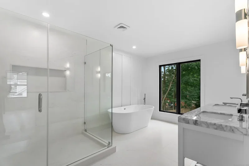 170 Oronoque Lane, #85, Stratford, CT, 06614, USA, Stratford, Connecticut, United States. - Photo 9