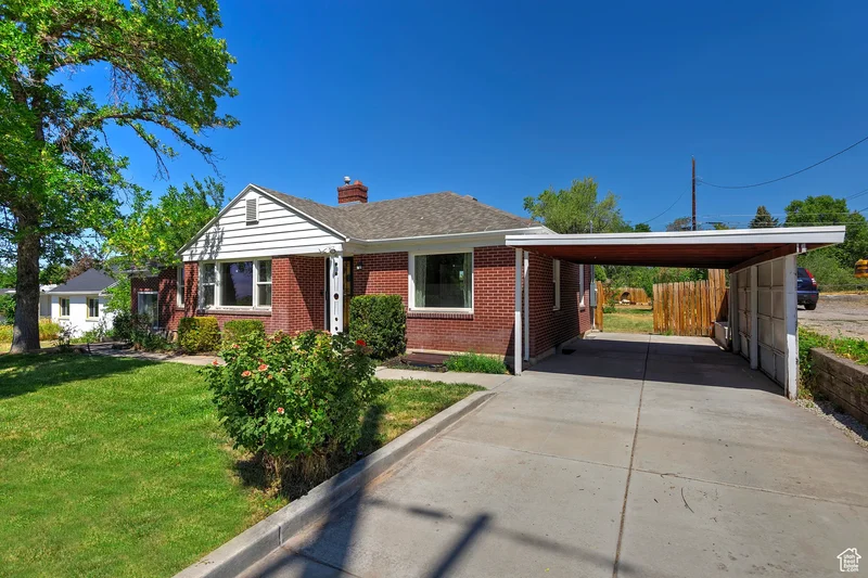 1801 E 3900 S, Holladay, Utah, United States. - Photo 14