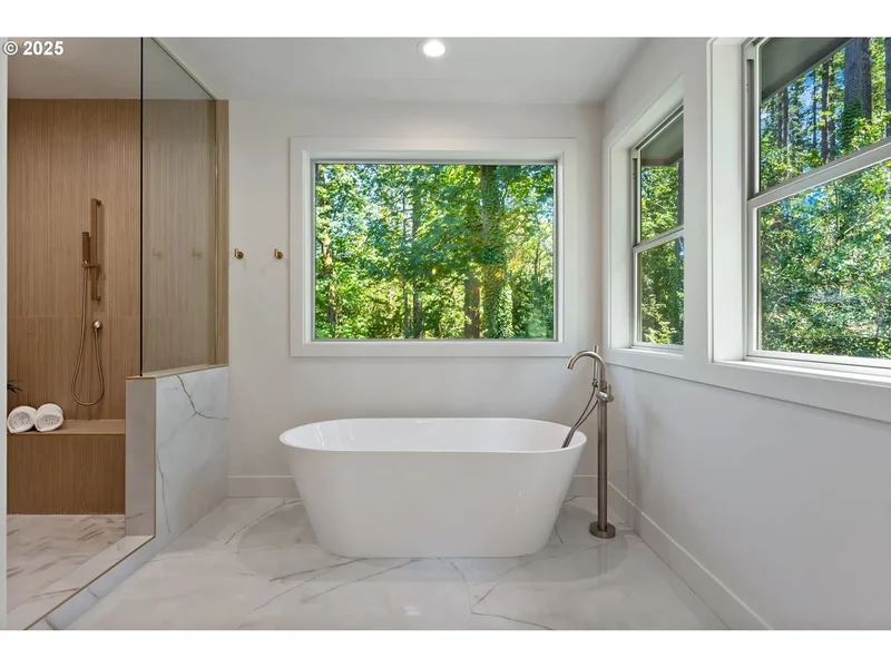 9630 SW SPRING CREST DR, Portland, OR, 97225, USA, Cedar Hills, Oregon, United States. - Photo 29
