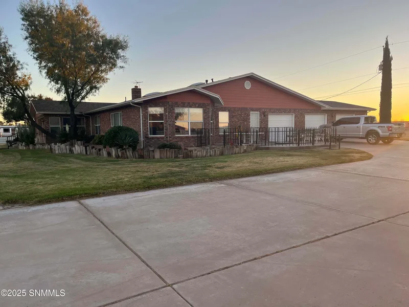 145 Our Way Road, Anthony, NM 88021, Anthony, New Mexico, United States. - Photo 2