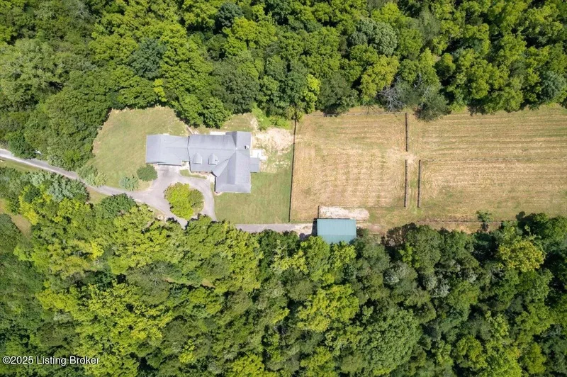 331 Hidden Creek Rd, Pendleton, KY 40055, Pendleton, Kentucky, United States. - Photo 63