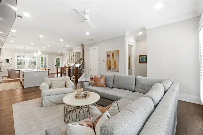 1307 Markham Road, Brookhaven, Georgia, United States. - Photo 18
