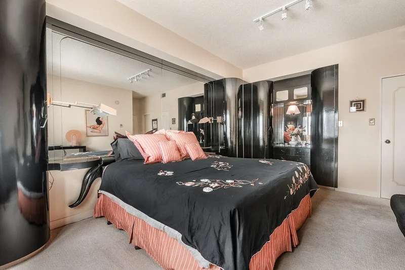 3455 Rue Drummond, Apt. 807, Montreal, QC H3G2R6, Montreal, Quebec, Canada. - Photo 18