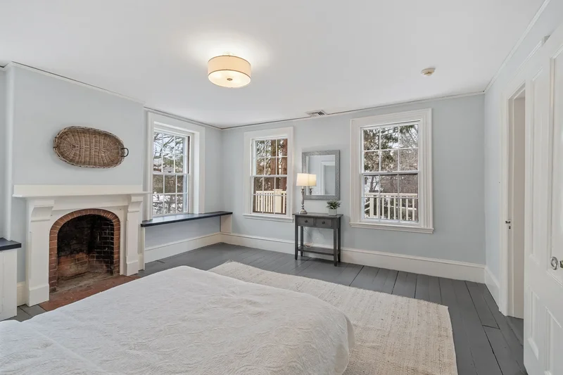 106 Elm Street , Concord, MA 01742, Concord, Massachusetts, United States. - Photo 31