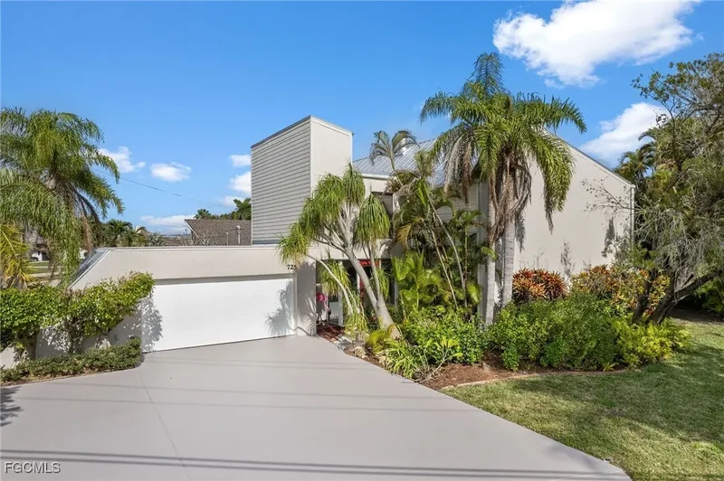 725 El Dorado Parkway W, Cape Coral, FL 33914, Cape Coral, Florida, United States. - Photo 27