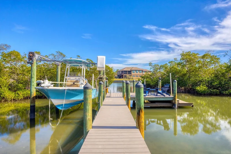 1649 Manor Road, Englewood, FL 34223, Englewood, Florida, United States. - Photo 3