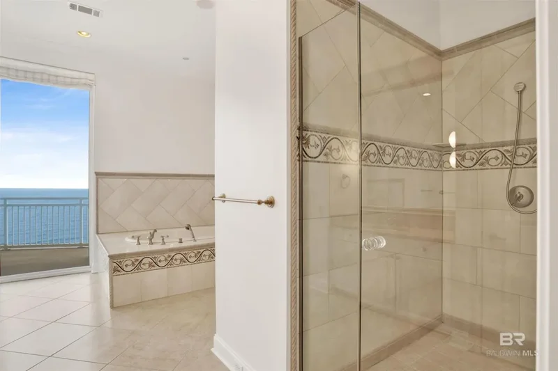 13555 Sandy Key Drive, #PH, Pensacola, FL, 32507, USA, Pensacola, Florida, United States. - Photo 25